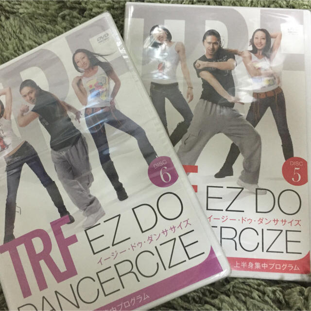 TRF☆ダイエットDVD エンタメ/ホビーのDVD/ブルーレイ(スポーツ/フィットネス)の商品写真