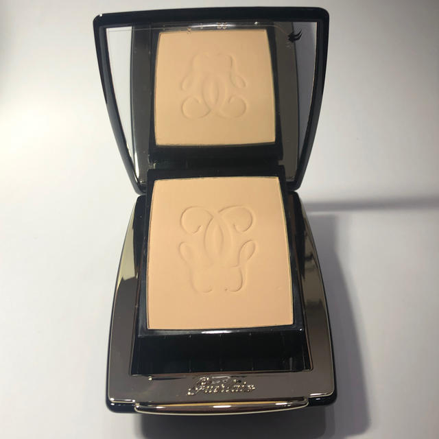 GUERLAIN(ゲラン)のゲラン　パウダーファンデーション コスメ/美容のベースメイク/化粧品(ファンデーション)の商品写真