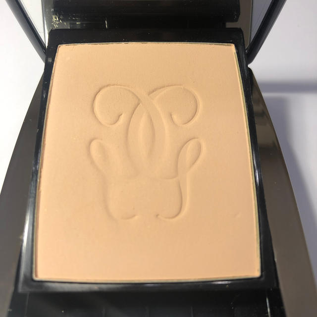 GUERLAIN(ゲラン)のゲラン　パウダーファンデーション コスメ/美容のベースメイク/化粧品(ファンデーション)の商品写真