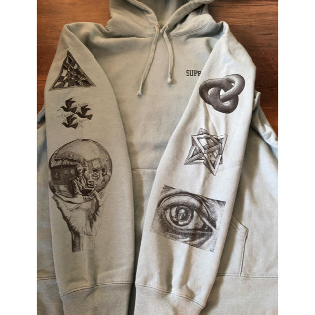 Supreme(シュプリーム)のSupreme Escher Hooded Motion Logo パーカー メンズのトップス(パーカー)の商品写真