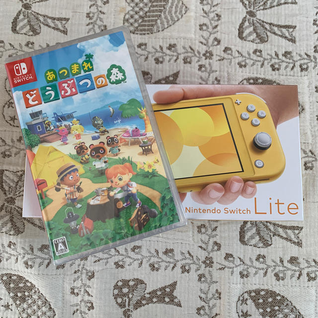 Nintendo switch lite ＋あつまれどうぶつの森、延長保証付