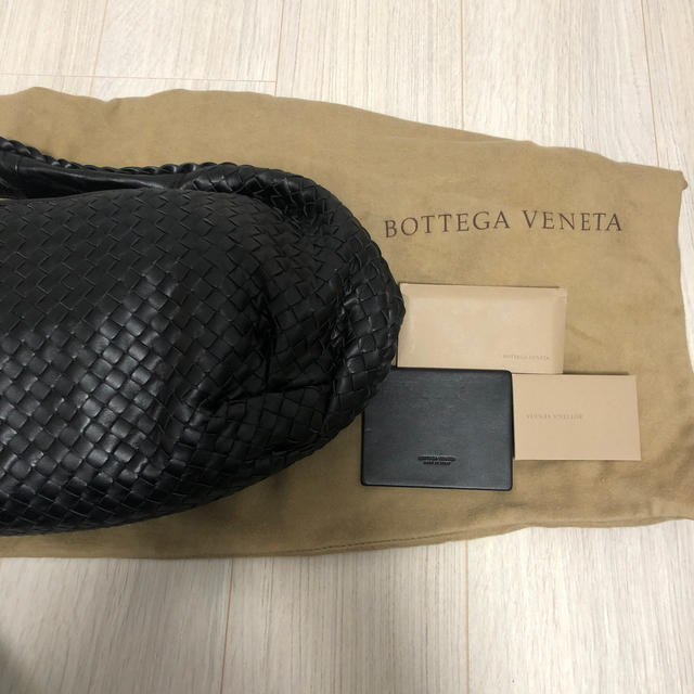 Bottega Veneta(ボッテガヴェネタ)のジャスミン様専用BOTTEGA VENETA黒バッグ レディースのバッグ(ハンドバッグ)の商品写真