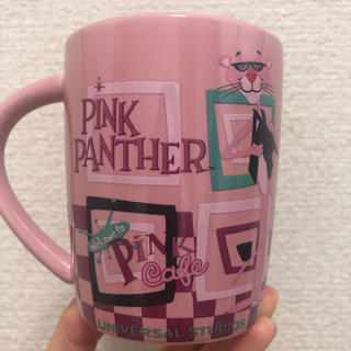 ユニバーサルスタジオジャパン(USJ)のピンクパンサーマグカップ【ユニバ】(グラス/カップ)