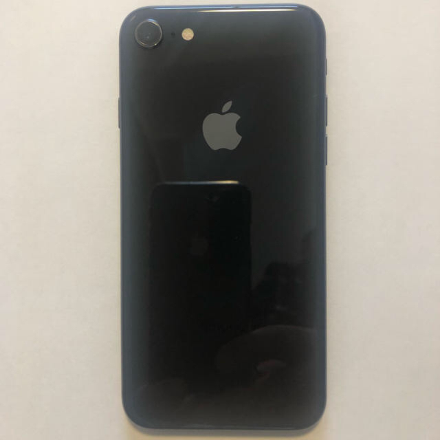 Apple(アップル)のiPhone8 Space Gray 64 GB 本体 SIMフリー スマホ/家電/カメラのスマートフォン/携帯電話(スマートフォン本体)の商品写真