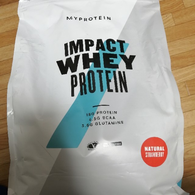 MYPROTEIN(マイプロテイン)のマイプロテイン　ナチュラルストロベリー　ストロベリークリーム　各2.5kg 食品/飲料/酒の健康食品(プロテイン)の商品写真