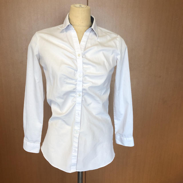 ORIHICA(オリヒカ)のオリヒカ　シャーリングホワイトシャツ レディースのトップス(シャツ/ブラウス(長袖/七分))の商品写真