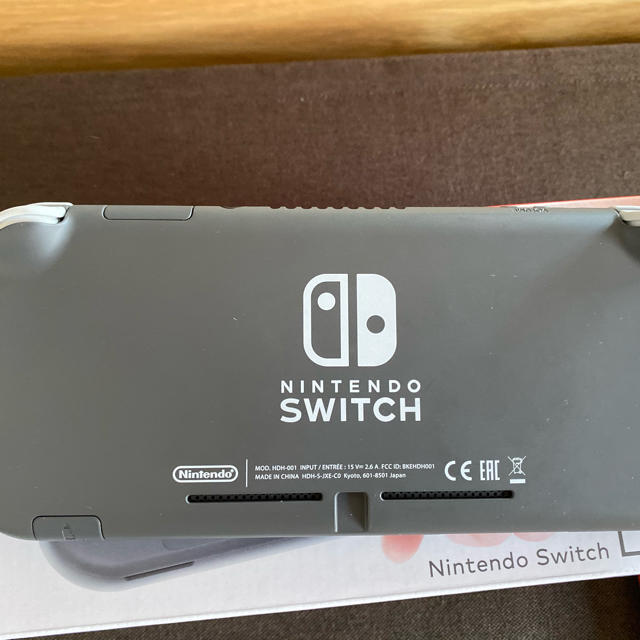 Nintendo switch lite とあつまれどうぶつの森ソフト