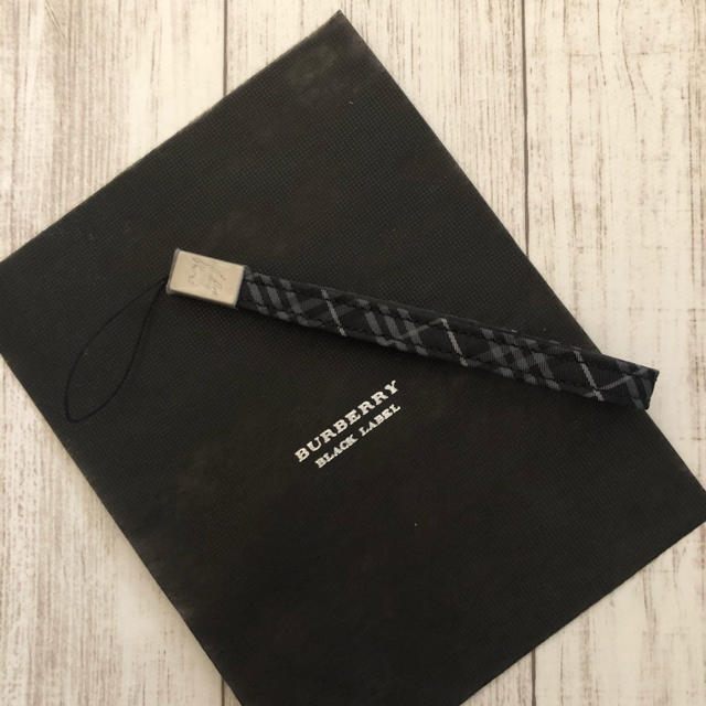 BURBERRY BLACK LABEL(バーバリーブラックレーベル)の☆週末限定値下げ☆バーバリーブラックレーベル新品ストラップ　未使用 メンズのメンズ その他(その他)の商品写真