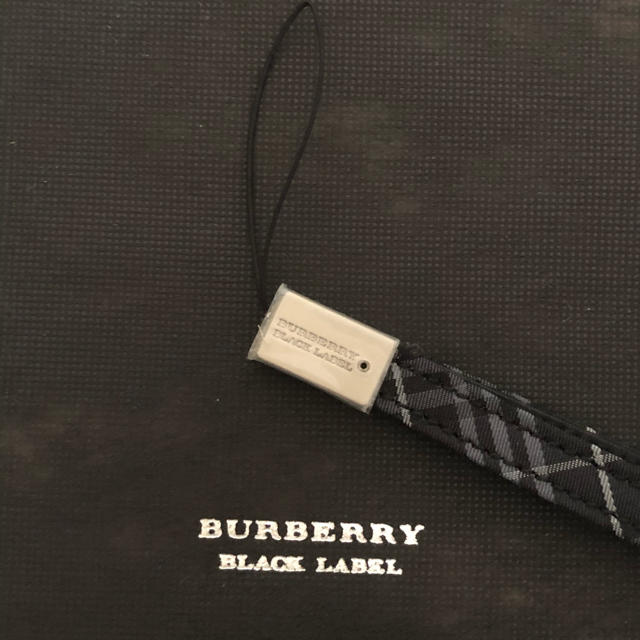 BURBERRY BLACK LABEL(バーバリーブラックレーベル)の☆週末限定値下げ☆バーバリーブラックレーベル新品ストラップ　未使用 メンズのメンズ その他(その他)の商品写真