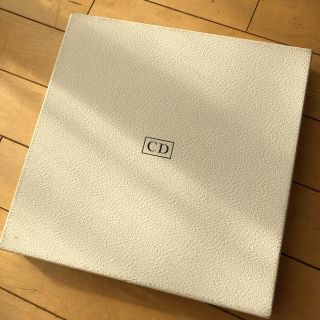 クリスチャンディオール(Christian Dior)のクリスチャンディオール　スカーフ用BOX(ケース/ボックス)