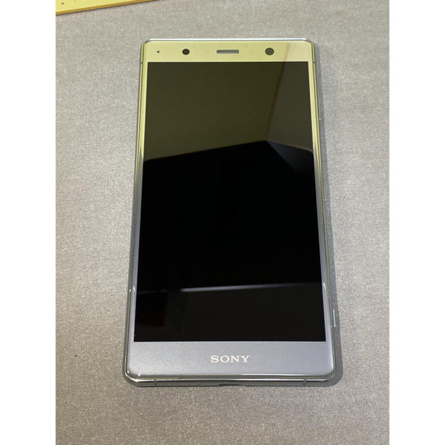 Xperia XZ2 Premium(SOV38) クロムシルバー 2