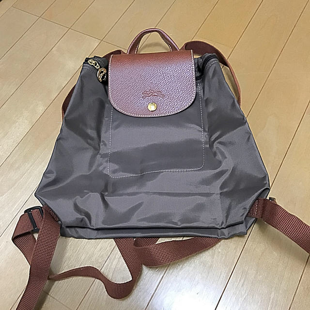 LONGCHAMP(ロンシャン)のロンシャン　折りたたみ　リュック　コンパクト　ブラウン　正規品 レディースのバッグ(リュック/バックパック)の商品写真