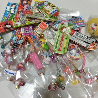 ハローキティ(ハローキティ)のご当地キティまとめ売り20点(キャラクターグッズ)