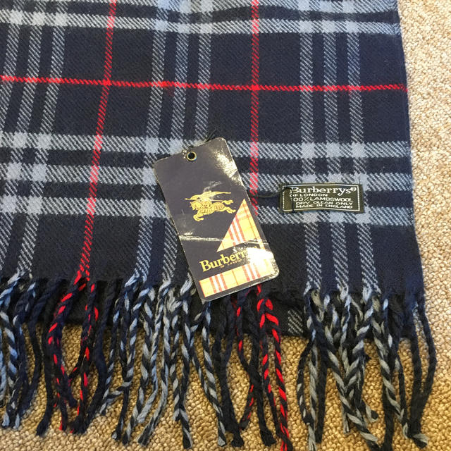 BURBERRY - 新品 Burberry バーバリー マフラー 紺 ネイビー の通販 by