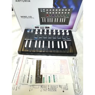 美品未登録ソフト付! Arturia Minilab mk2 限定黒ver.(MIDIコントローラー)