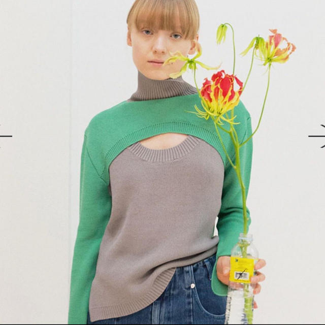 Ameri VINTAGE(アメリヴィンテージ)のsoduk double hole knit sweater スドーク レディースのトップス(ニット/セーター)の商品写真