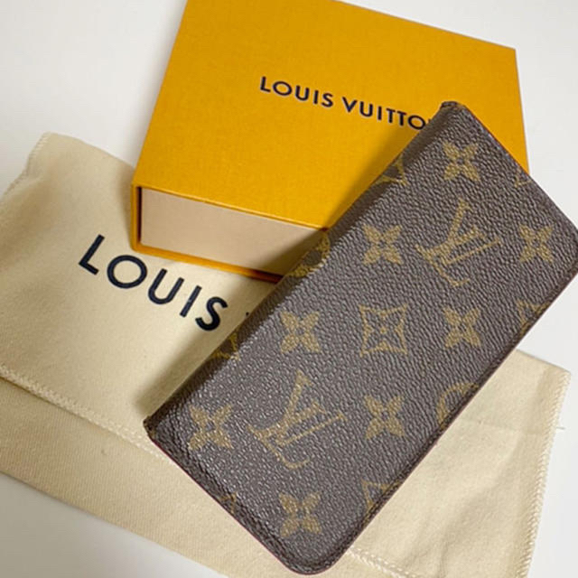 LOUIS VUITTON(ルイヴィトン)のLOUIS VUITTON iPhoneXケース スマホ/家電/カメラのスマホアクセサリー(iPhoneケース)の商品写真