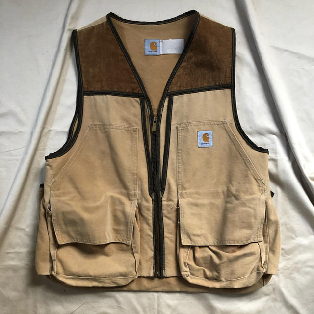 carhartt(カーハート)のカーハート ハンティングベスト メンズのトップス(ベスト)の商品写真