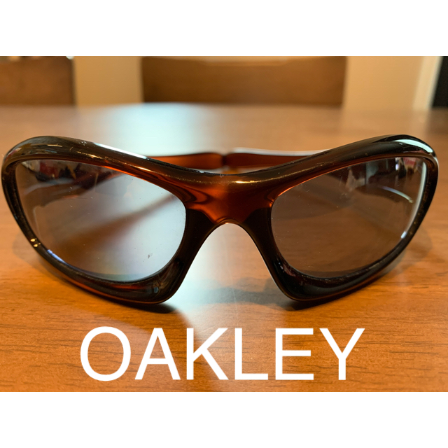 Oakley(オークリー)の【送料込み】大幅値下げ！OAKLEY（オークリー）サングラス★モンスタードック メンズのファッション小物(サングラス/メガネ)の商品写真