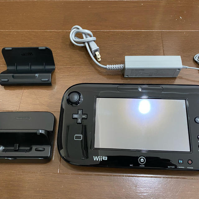 Wii U(ウィーユー)のWii UプレムアとWii Fit他 エンタメ/ホビーのゲームソフト/ゲーム機本体(家庭用ゲーム機本体)の商品写真