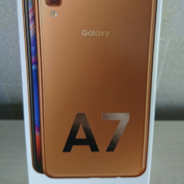 GALAXY A7ゴールド64GB 限定版 9000円