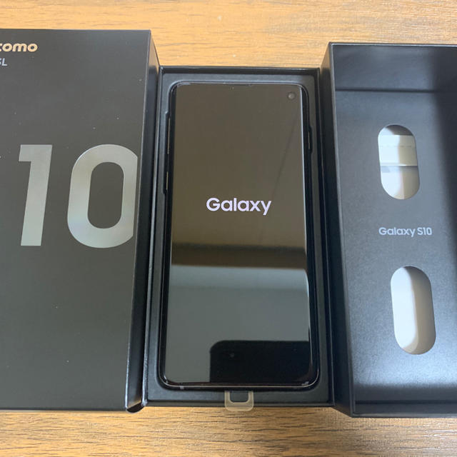 docomo Galaxy S10 ブラック