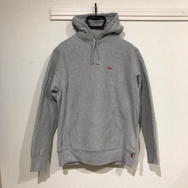 Supreme - Supreme small box logo パーカー Mの通販 by だいすけ's shop｜シュプリームならラクマ