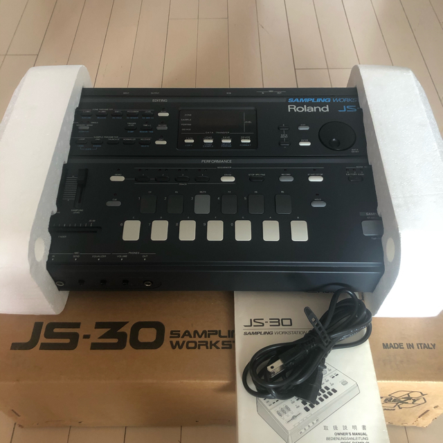 Roland(ローランド)のRoland JS-30 楽器のDJ機器(その他)の商品写真