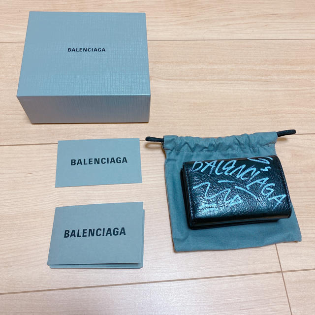 Balenciaga(バレンシアガ)の大幅値下げ中　BALENCIAGA ミニ財布　ウォレット　コインケース メンズのファッション小物(折り財布)の商品写真