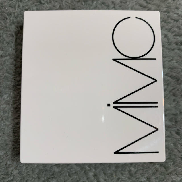 MiMC(エムアイエムシー)のMiMC ナチュラルホワイトニングコンシーラー コスメ/美容のベースメイク/化粧品(コンシーラー)の商品写真