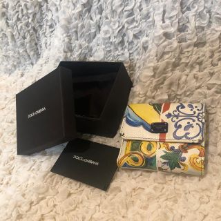 ドルチェアンドガッバーナ(DOLCE&GABBANA)の✨超美品Dolce&Gabbanaマヨリカ財布✨(財布)