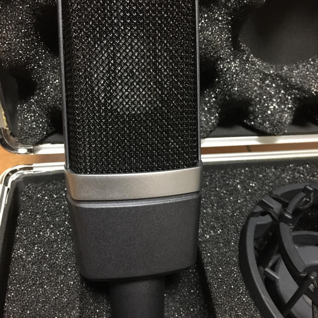 AKG C214 コンデンサーマイク　美品　おまけ付き