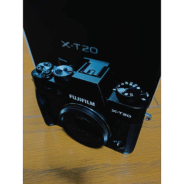 極美品 FUJIFILM X-T20 サムレスト付き