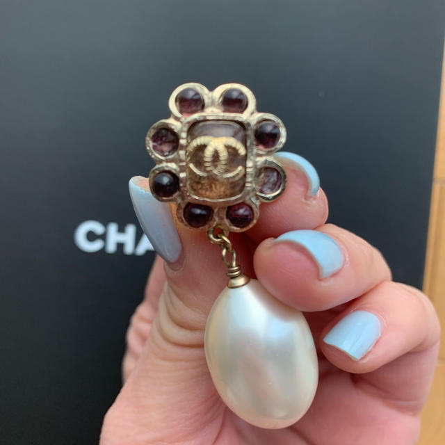 CHANEL(シャネル)の【正規品】シャネル CHANEL イヤリング  片耳 カメリア レディースのアクセサリー(イヤリング)の商品写真