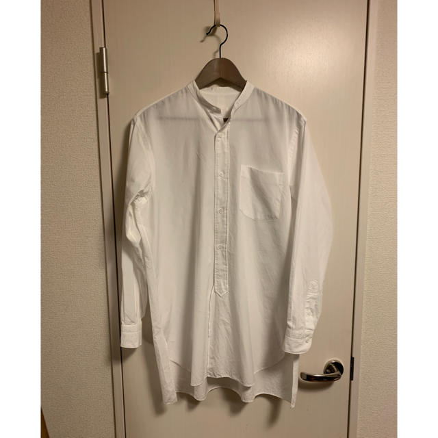 COMOLI(コモリ)のcomoli バンドカラーシャツ　ホワイト　size1 auralee メンズのトップス(シャツ)の商品写真