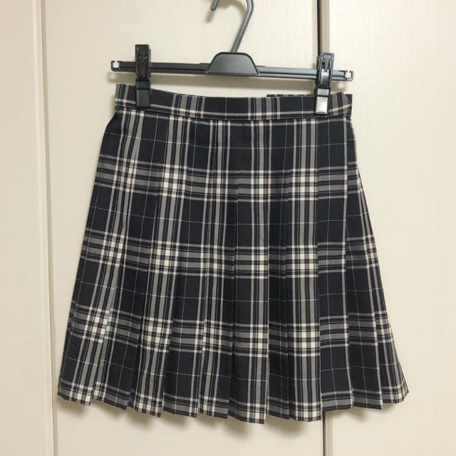 最終値下げ スカート　CONOMI  制服　✳︎美品✳︎  レディースのスカート(ミニスカート)の商品写真