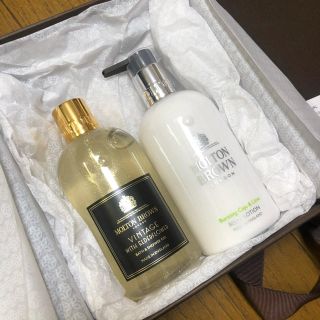 モルトンブラウン(MOLTON BROWN)の●suruga様専用　【MOLTON BROWN】ギフトセット(ボディソープ/石鹸)