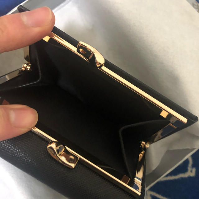 超特価激安 Vivienne 折り畳み財布 応援セールの通販 by りゅう shop|ヴィヴィアンウエストウッドならラクマ Westwood - ヴィヴィアン ウエストウッド 大特価好評