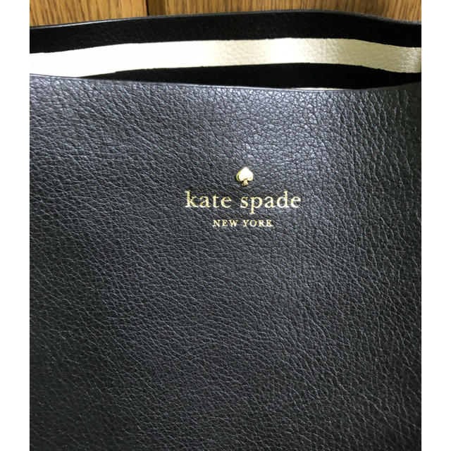 kate spade new york(ケイトスペードニューヨーク)のケイトスペード　トートバッグ　ポーチ　セット レディースのバッグ(トートバッグ)の商品写真