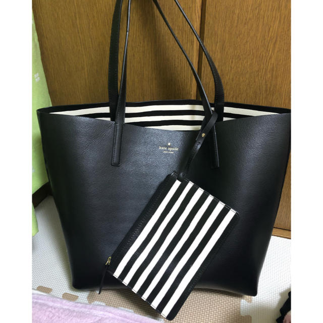 kate spade new york(ケイトスペードニューヨーク)のケイトスペード　トートバッグ　ポーチ　セット レディースのバッグ(トートバッグ)の商品写真