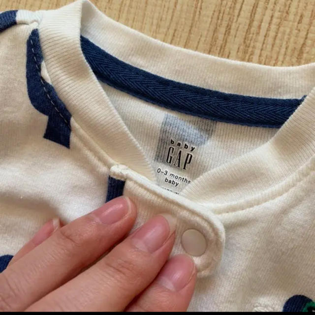 babyGAP(ベビーギャップ)の★美品★GAP ロンパース カバーオール　hawaii キッズ/ベビー/マタニティのベビー服(~85cm)(カバーオール)の商品写真