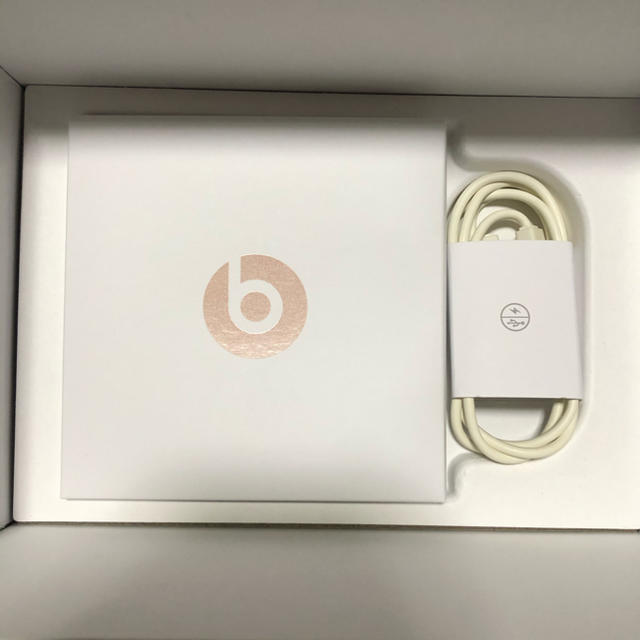 Beats by Dr Dre(ビーツバイドクタードレ)のBeats by Dr Dre SOLO2 WIRELESS ROSE GOLD スマホ/家電/カメラのオーディオ機器(ヘッドフォン/イヤフォン)の商品写真