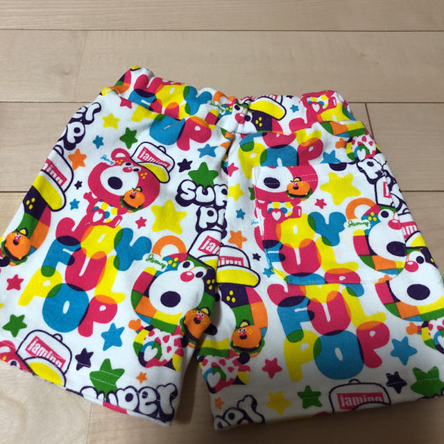 JAM(ジャム)のstories 100㎝ ハーフパンツ キッズ/ベビー/マタニティのキッズ服男の子用(90cm~)(パンツ/スパッツ)の商品写真