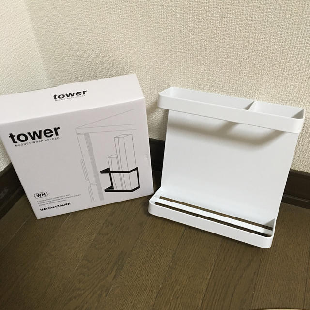 IKEA(イケア)のタワー ラップホルダー ホワイト tower インテリア/住まい/日用品のキッチン/食器(収納/キッチン雑貨)の商品写真