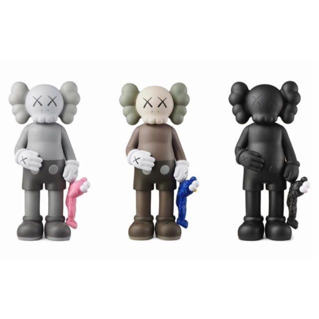 MEDICOM TOY(メディコムトイ)のkaws share 3体 ３色セット MEDICOMTOY エンタメ/ホビーのフィギュア(その他)の商品写真