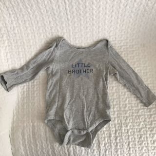 ベビーギャップ(babyGAP)の80 GAP グレー　ロンパース(ロンパース)