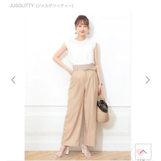 ジャスグリッティー(JUSGLITTY)の【新品】JUSGLITTY ベルト付ワイドパンツ(カジュアルパンツ)