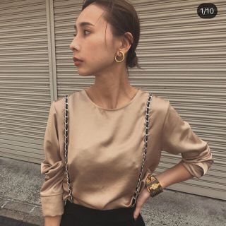 アメリヴィンテージ  SIMPLE NO COLLAR TOP