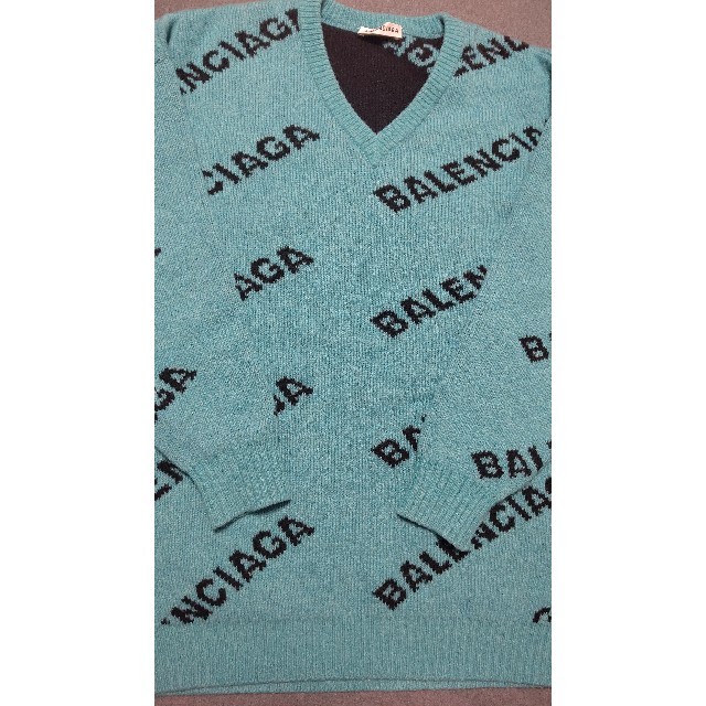 売れ筋がひクリスマスプレゼント! Balenciaga - BALENCIAGA大人気ロゴニット新品同様☆シーズン前値引き! ニット+セーター 売れ筋がひクリスマスプレゼント! Balenciaga - BALENCIAGA大人気ロゴニット新品同様☆シーズン前値引き! ニット+セーター