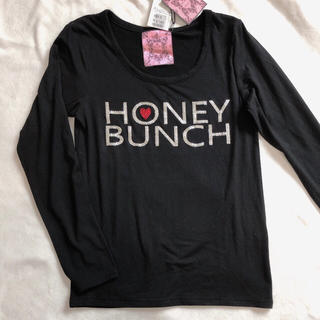 ハニーバンチ(Honey Bunch)の新品⭐︎カットソー⭐︎ビジュー付きロゴ(カットソー(長袖/七分))